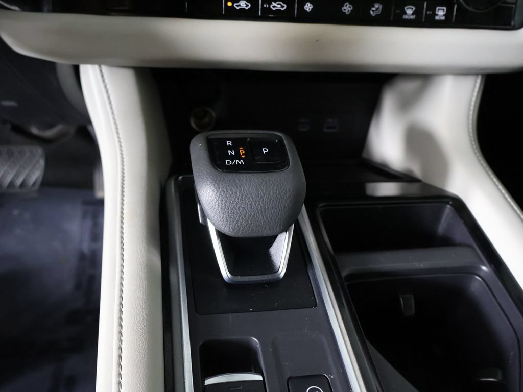 Used 2023 Nissan Pathfinder SL AWD/4WD image 46