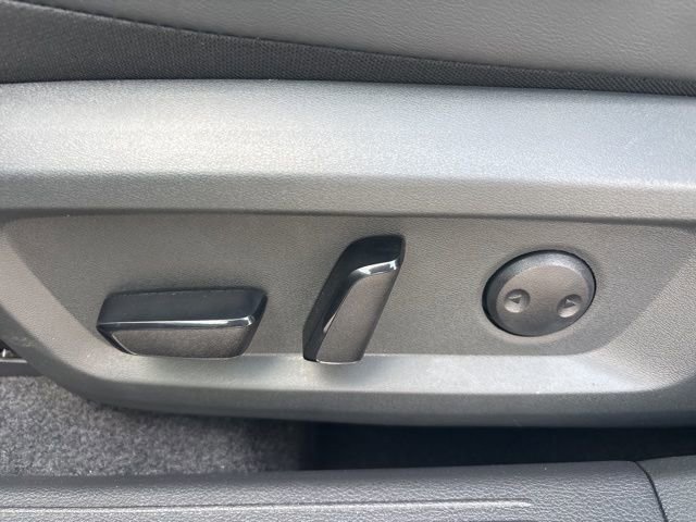 New 2026 Nissan Rogue SV image 19