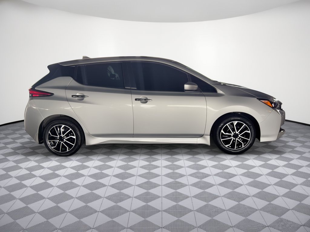 Used 2020 Nissan Leaf S w/ S Charge Package FWD image 8