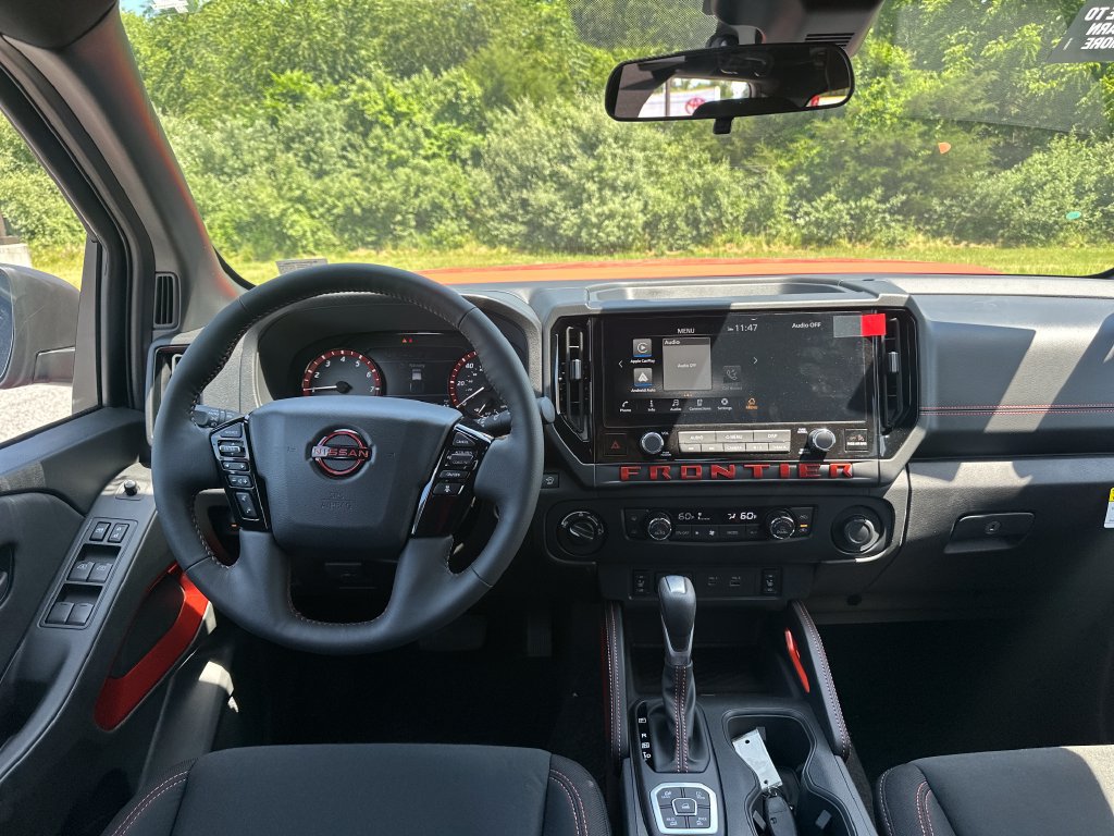 New 2026 Nissan Frontier PRO-4X w/ Pro-4x Convenience Package AWD/4WD image 17