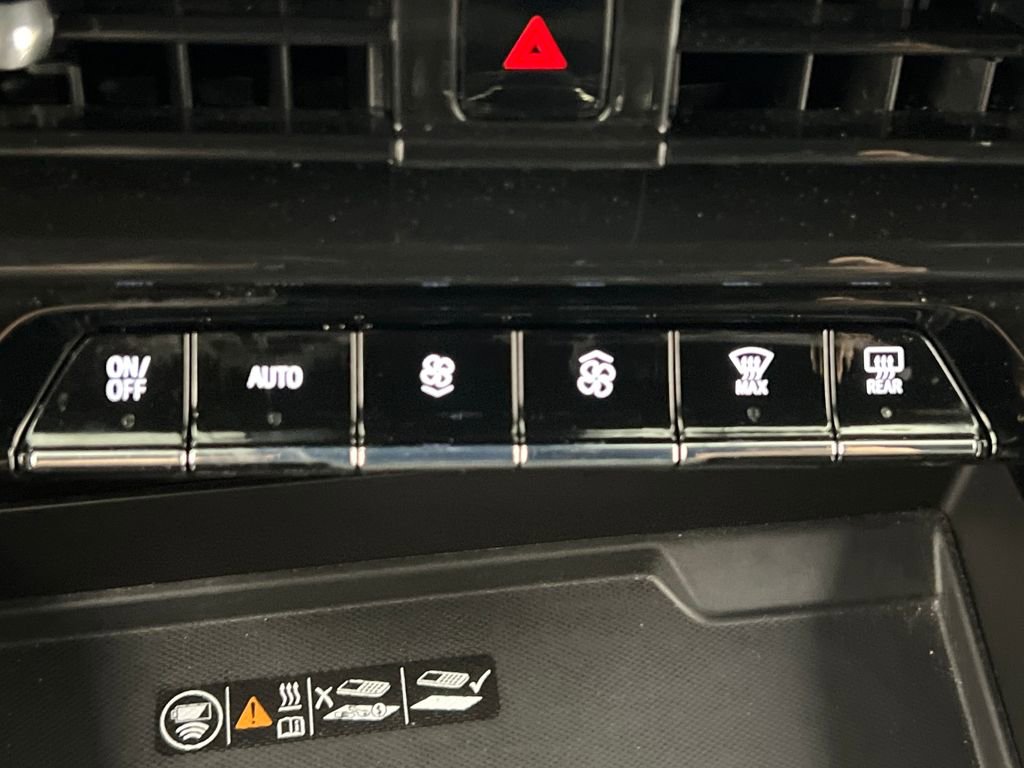 Used 2025 Chevrolet Tahoe Z71 image 53