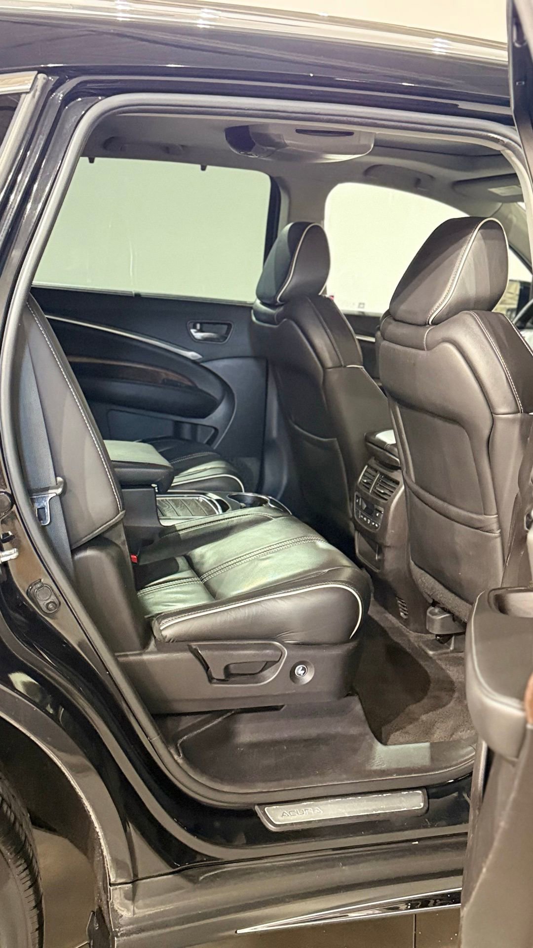 Used 2017 Acura MDX SH-AWD w/ Advance Package image 69