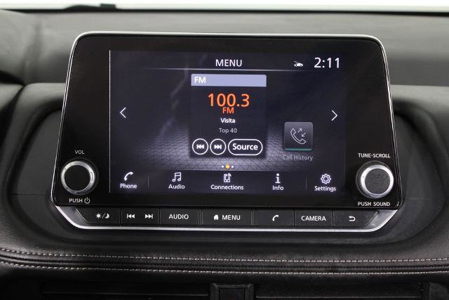 Certified 2025 Nissan Rogue SV image 9