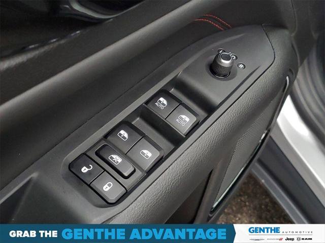 Used 2023 Jeep Compass Trailhawk w/ Trailer Tow Group image 14