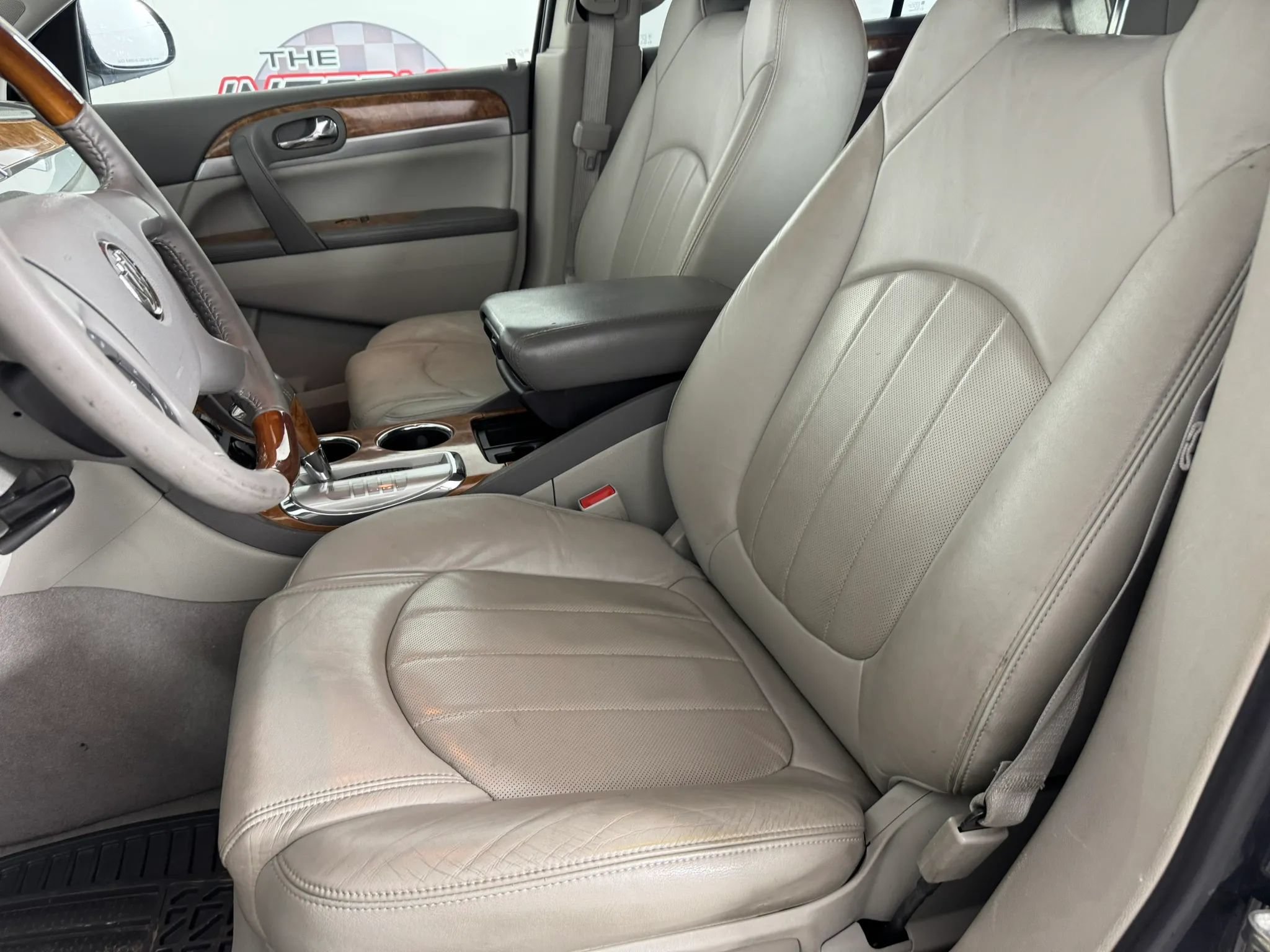 Used 2011 Buick Enclave CXL w/ Trailering Provision Package AWD/4WD image 28