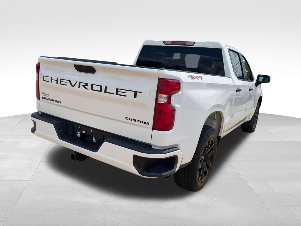 Used 2023 Chevrolet Silverado 1500 Custom w/ LPO, Dark Essentials Package AWD/4WD image 6