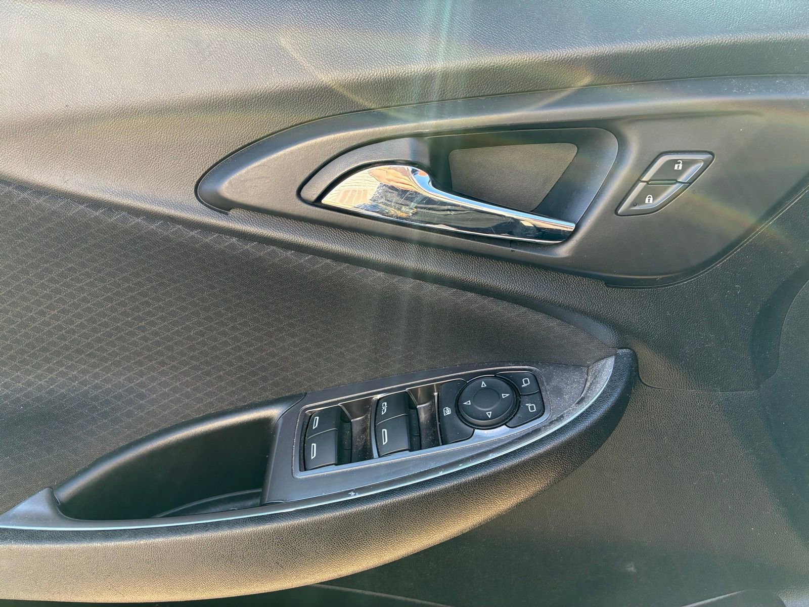 Used 2021 Chevrolet Malibu LT image 5