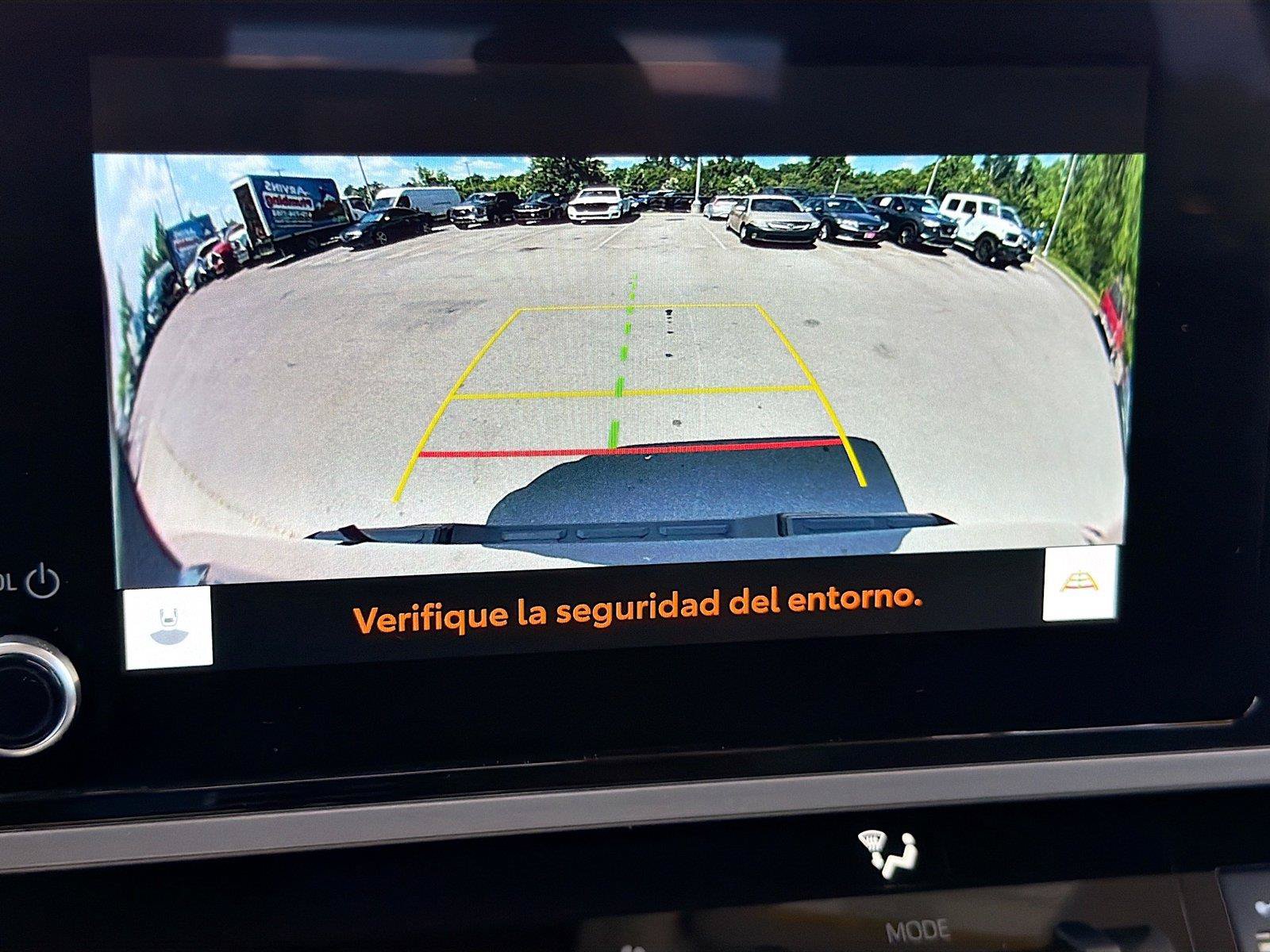 Used 2024 Toyota Tundra SR5 AWD/4WD image 32