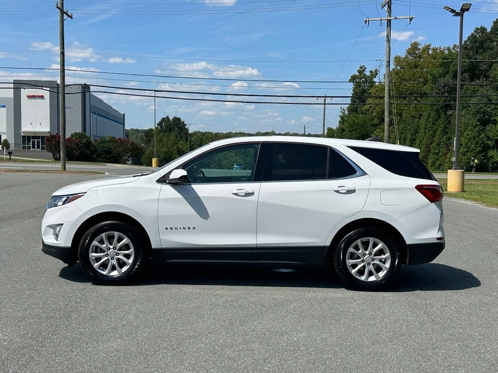 Used 2020 Chevrolet Equinox LT w/ Driver Convenience Package AWD/4WD image 3