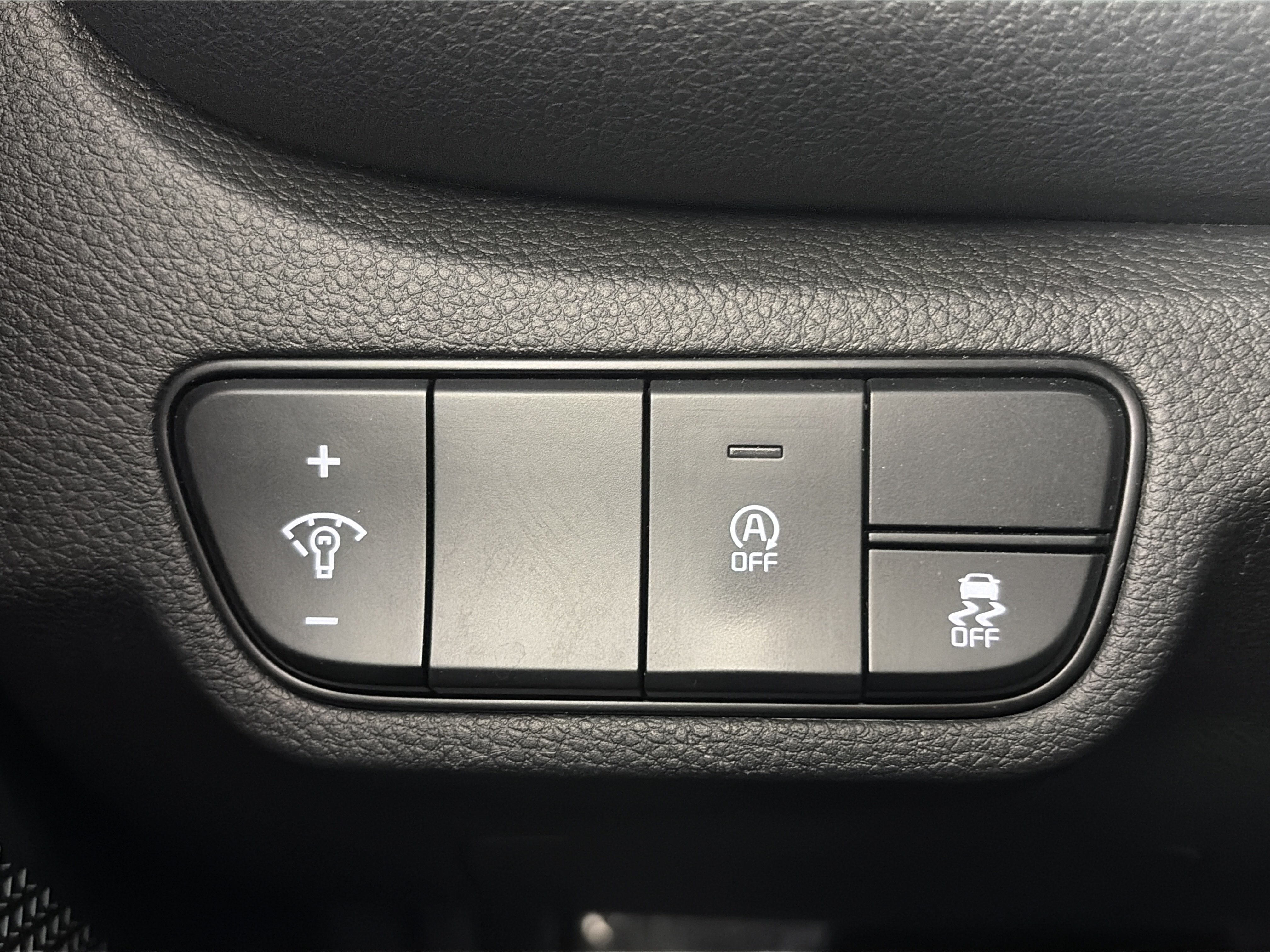 Used 2024 Kia Seltos LX AWD/4WD image 31