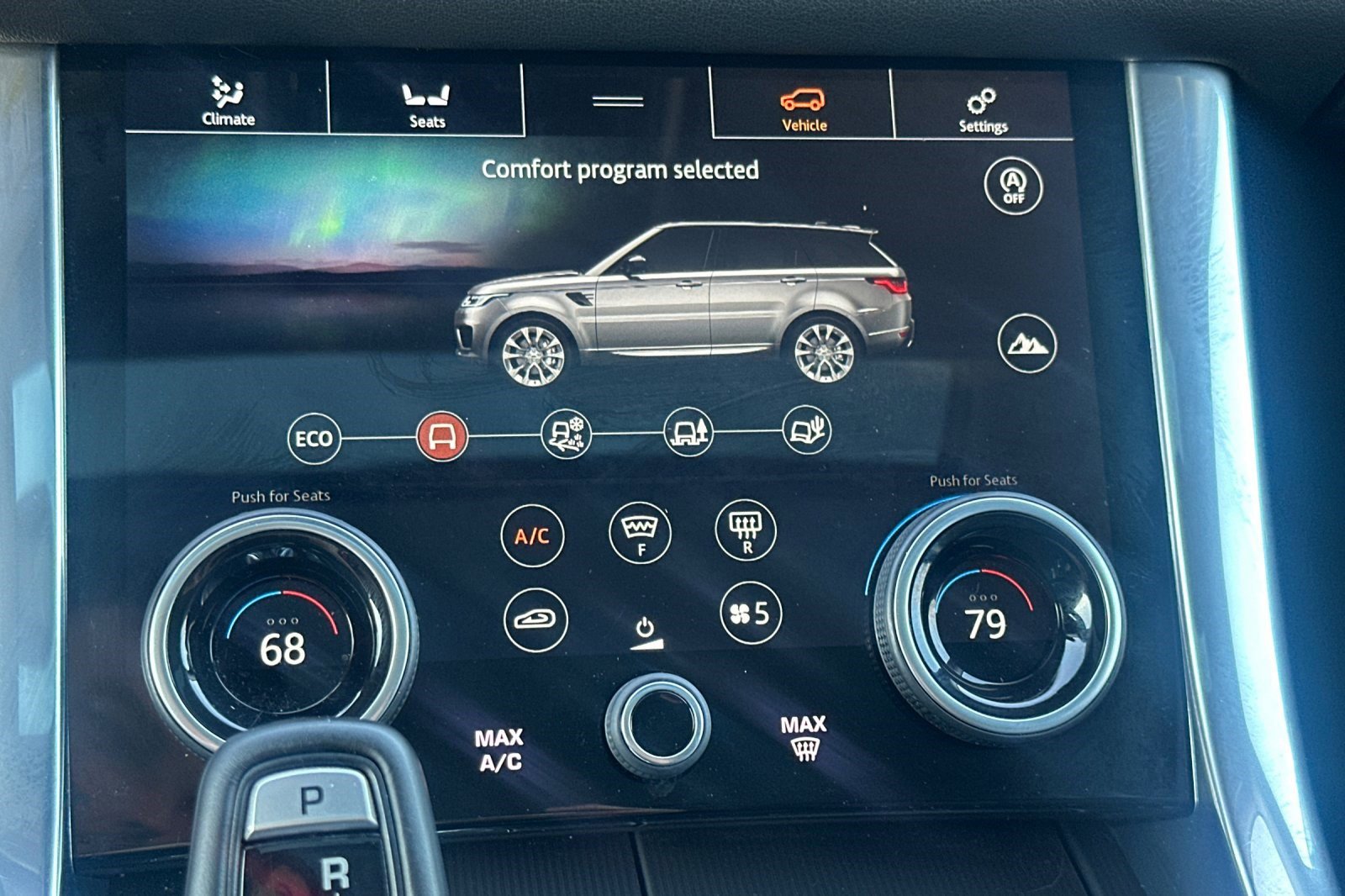 Used 2020 Land Rover Range Rover Sport HSE image 27