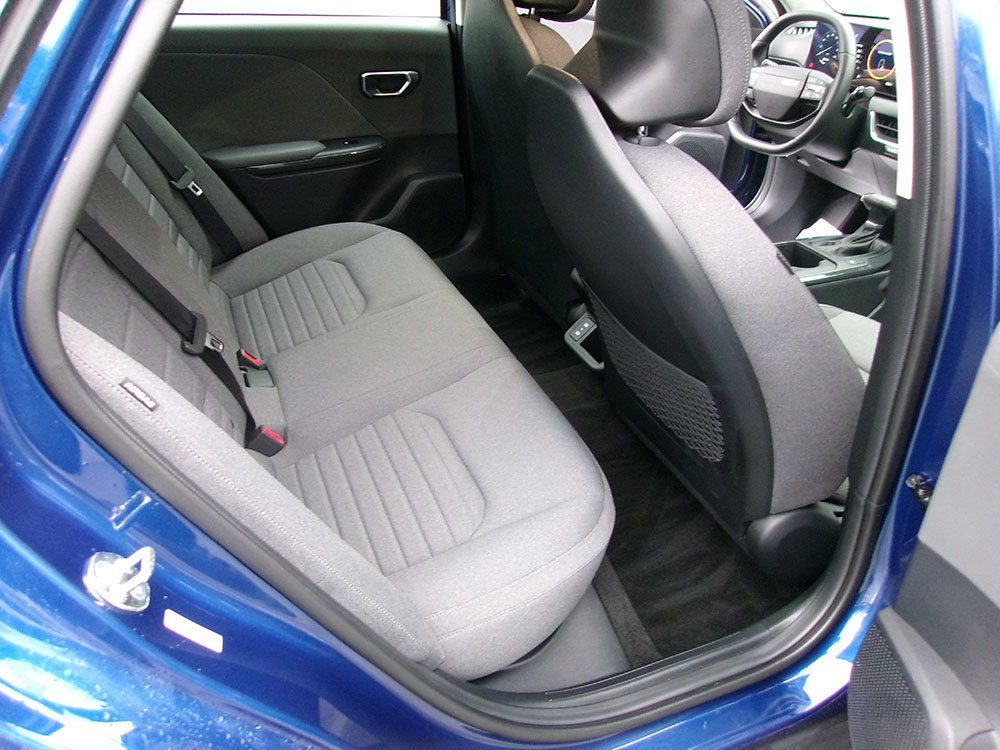 Used 2025 Kia K4 EX FWD image 12