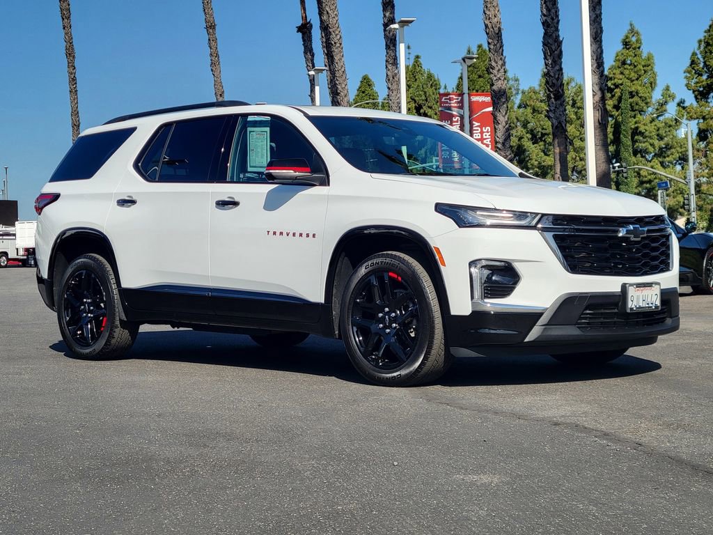 Used 2023 Chevrolet Traverse Premier w/ Redline Edition AWD/4WD image 35