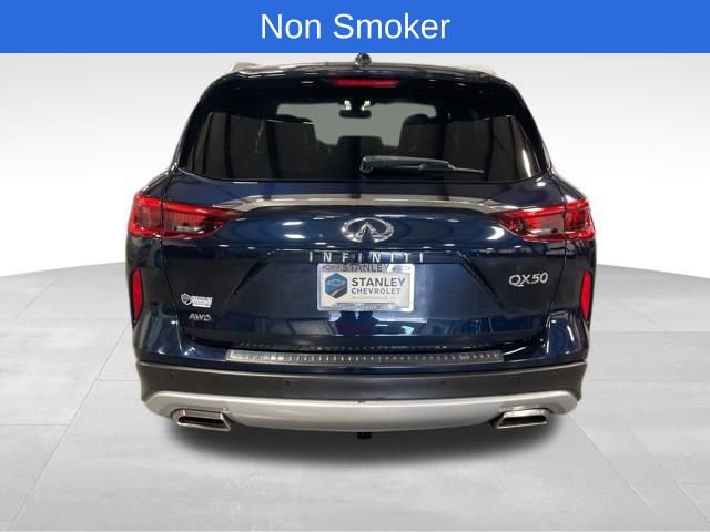 Used 2019 INFINITI QX50 Essential w/ Premium Heat Package image 4