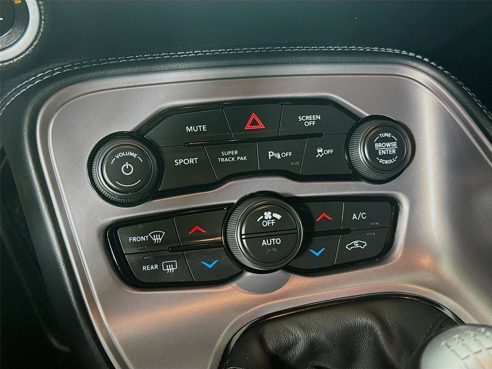 Used 2023 Dodge Challenger R/T w/ Shaker Package image 10