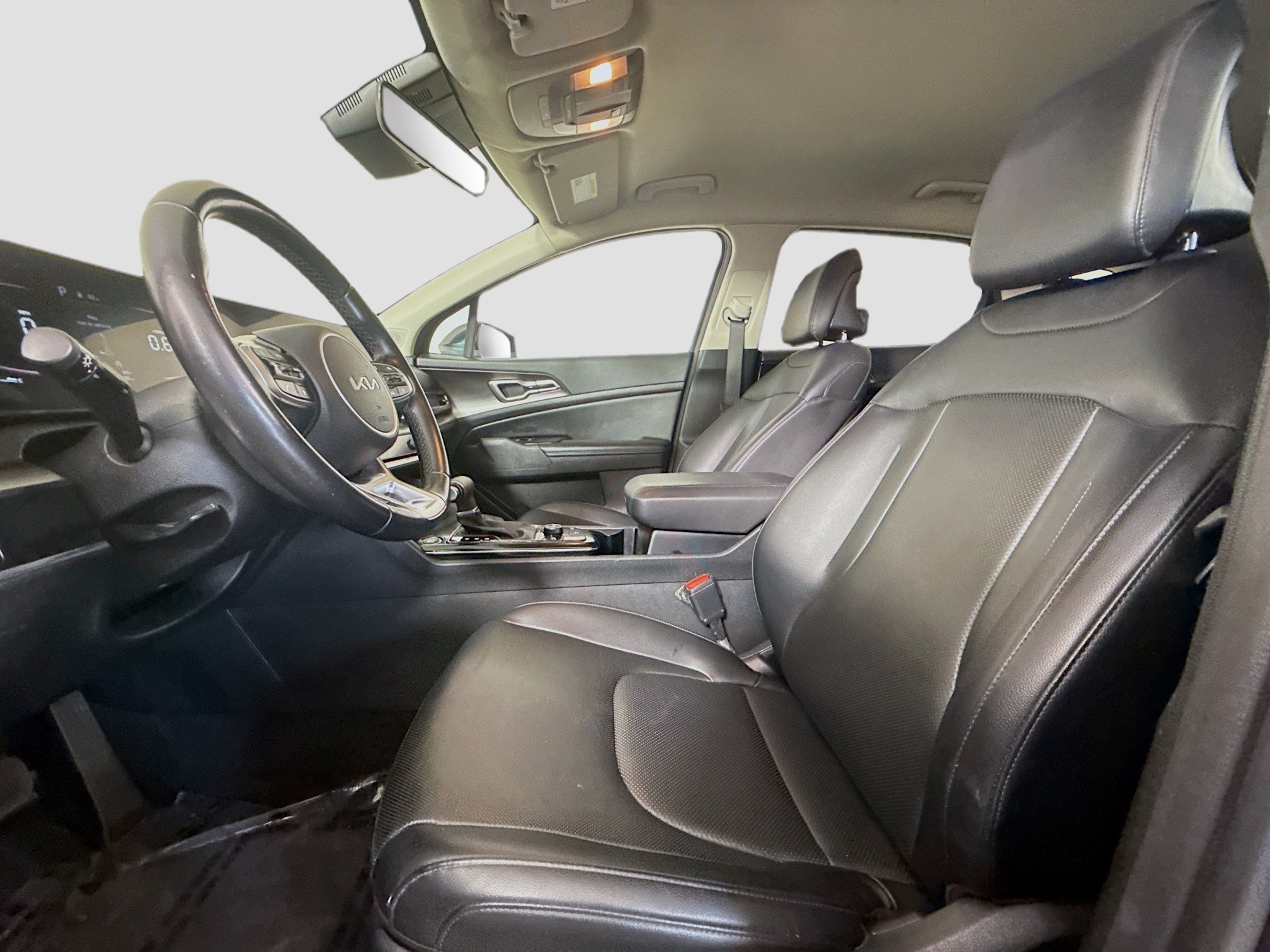 Used 2023 Kia Sportage EX FWD image 22