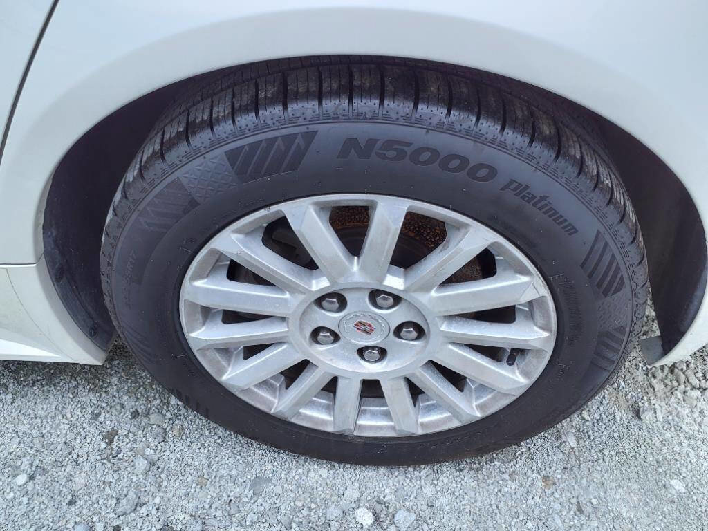 Used 2012 Cadillac CTS Luxury image 3