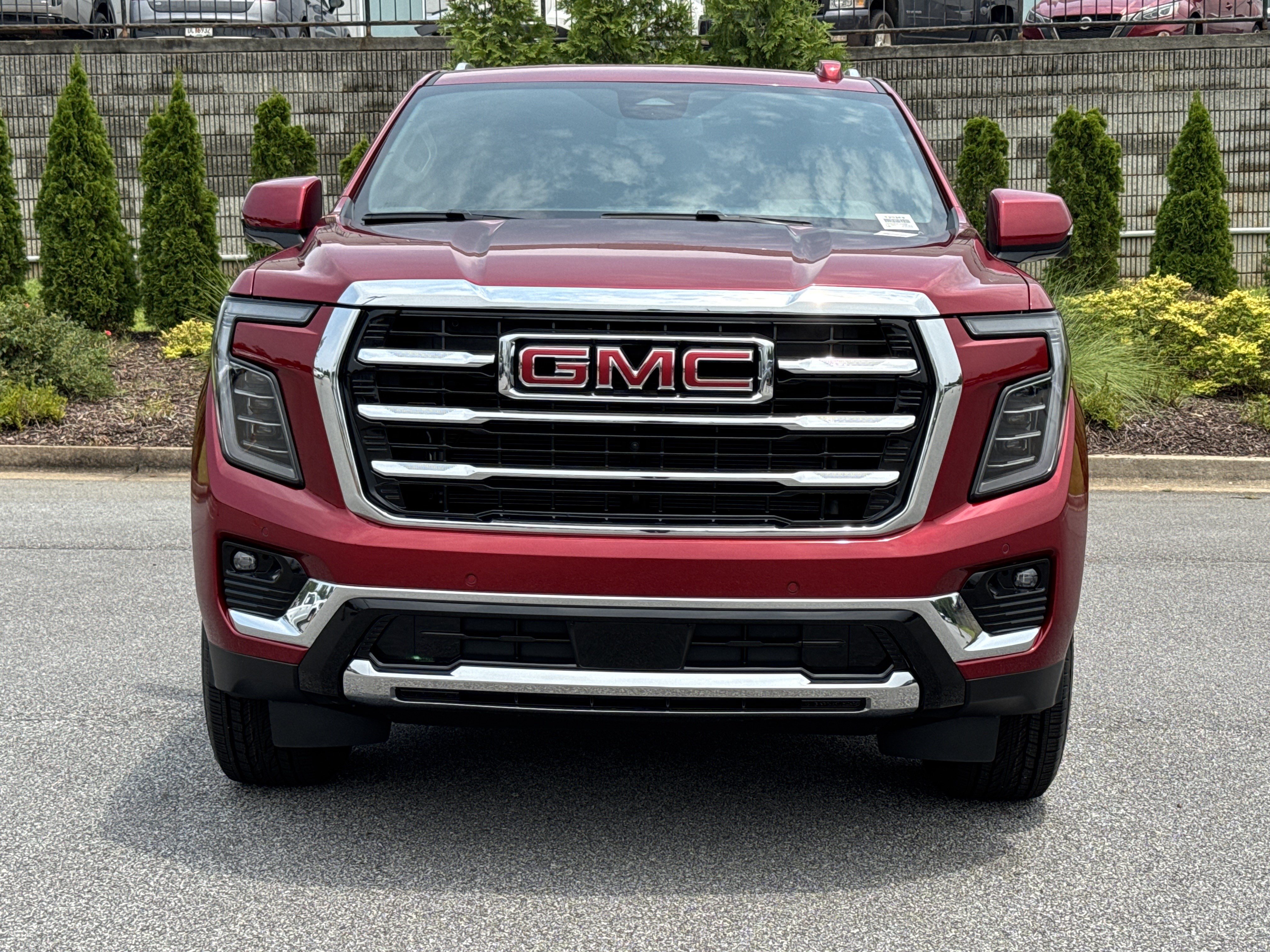 New 2026 GMC Yukon XL Elevation AWD/4WD image 3
