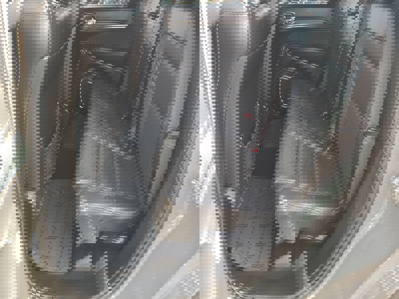 Used 2020 Jeep Grand Cherokee SRT image 21