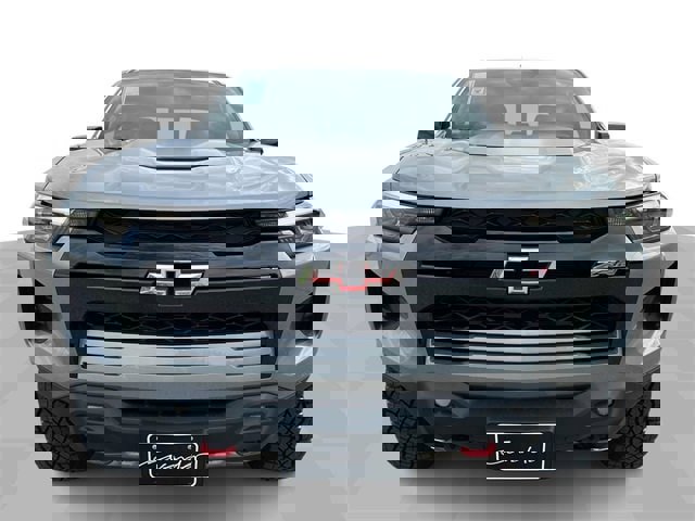 New 2025 Chevrolet Colorado ZR2 image 3