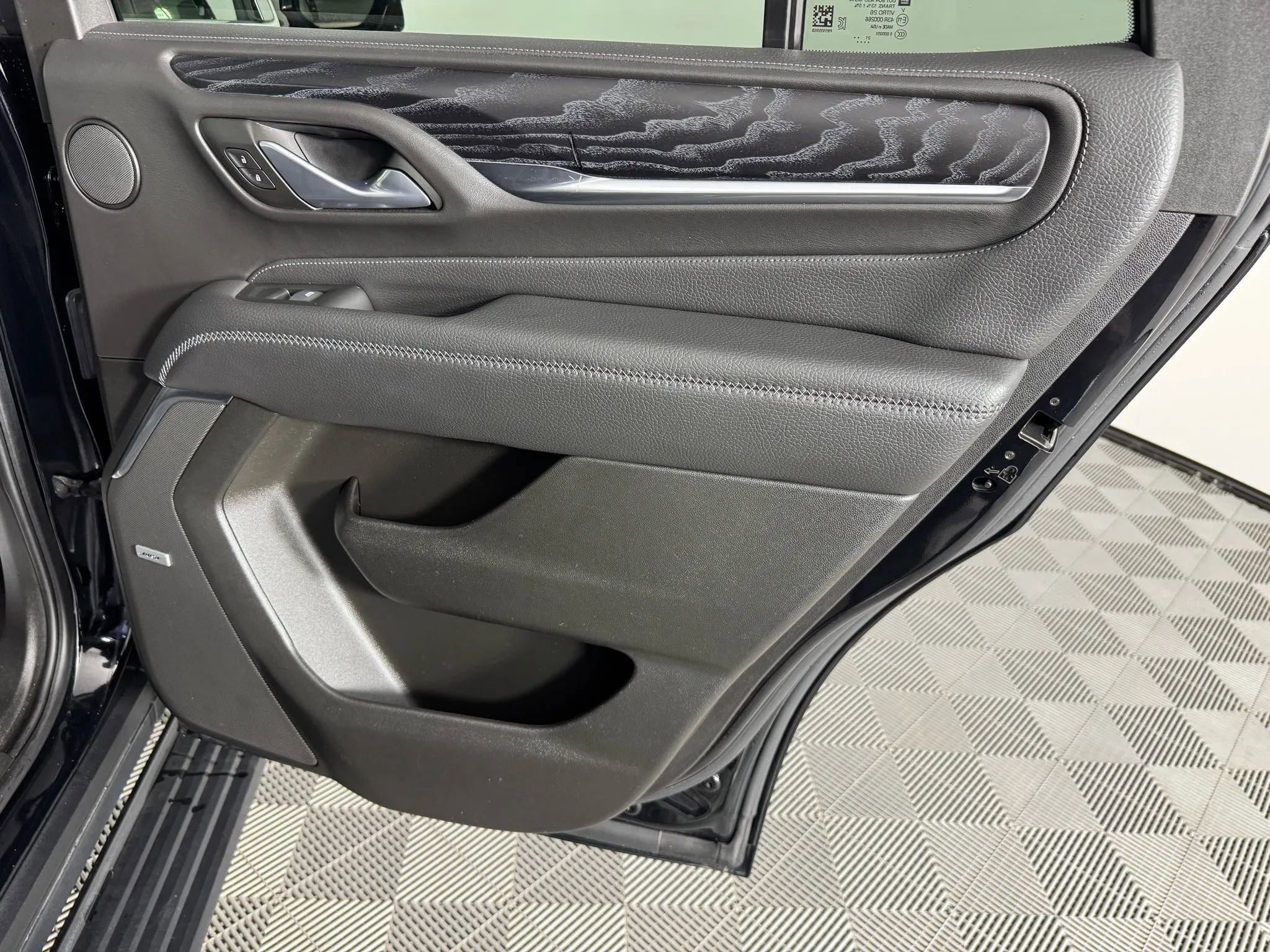 Used 2022 GMC Yukon Denali w/ Advanced Technology Package image 52