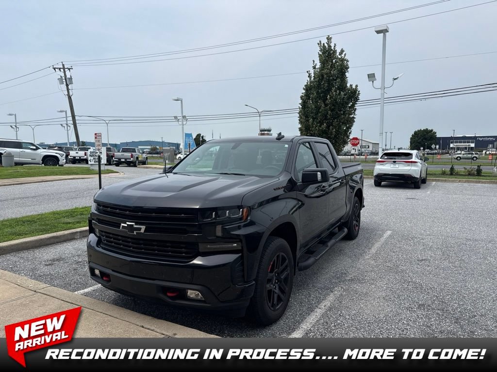 Used 2022 Chevrolet Silverado 1500 RST w/ Redline Edition AWD/4WD image 1