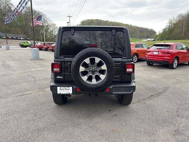 Used 2023 Jeep Wrangler Unlimited Sahara w/ Cold Weather Group AWD/4WD image 6