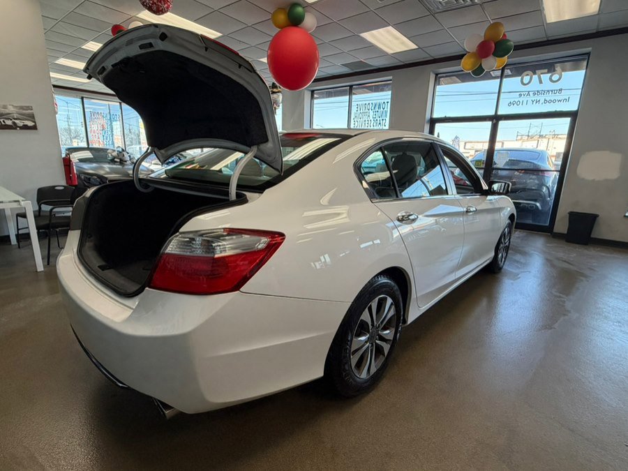 Used 2015 Honda Accord LX image 25