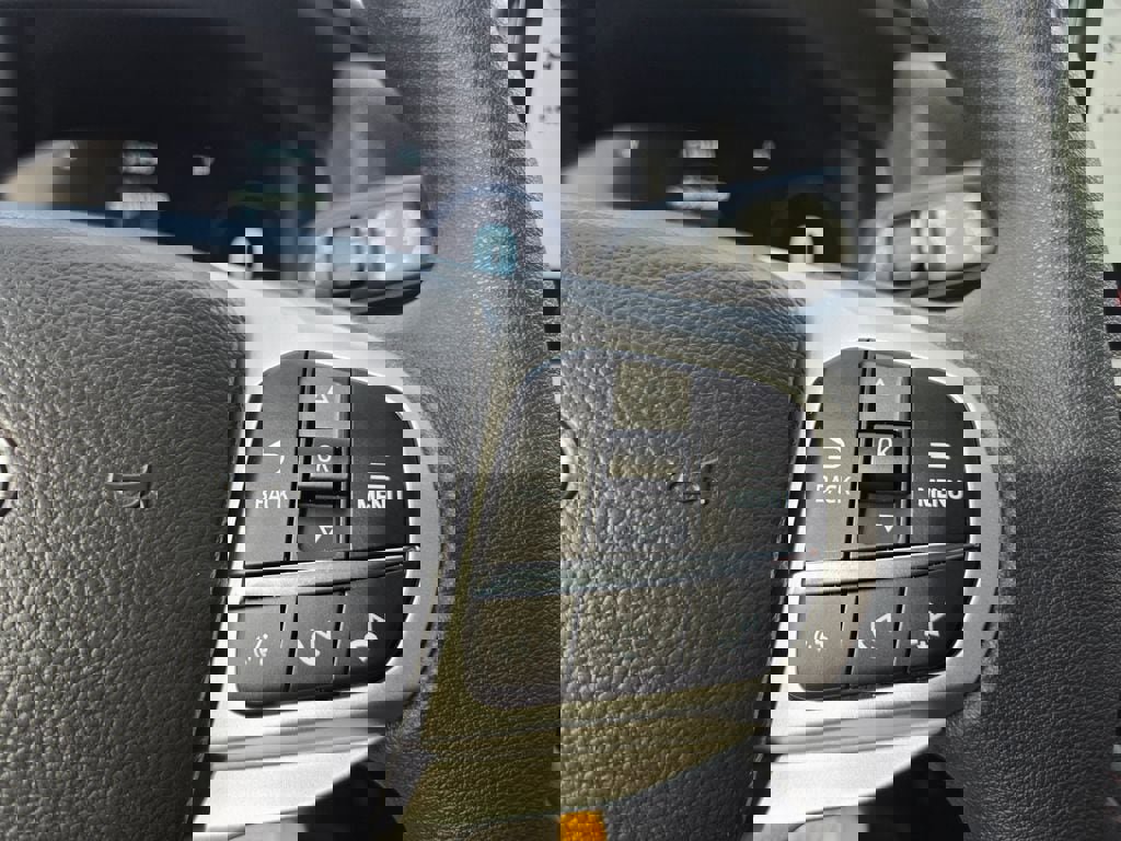 New 2026 Ford Explorer Active image 18