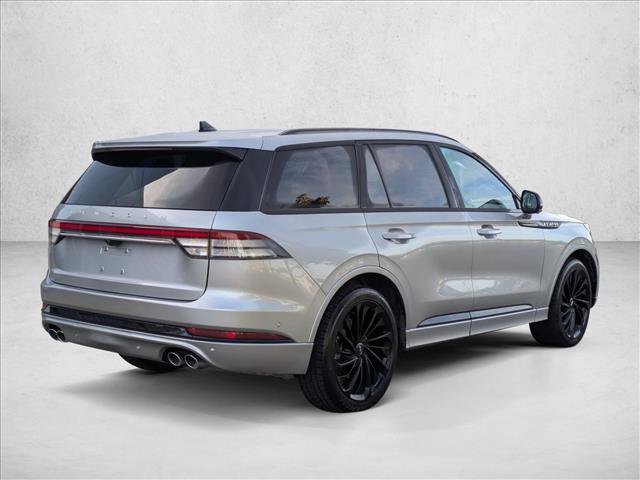 Used 2023 Lincoln Aviator Reserve w/ Equipment Group 201A AWD/4WD image 5