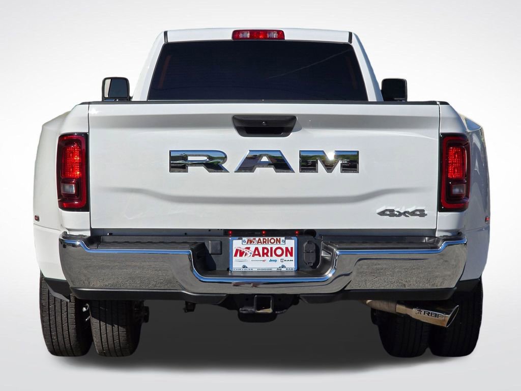 Used 2025 RAM 3500 Tradesman w/ Chrome Appearance Group image 18