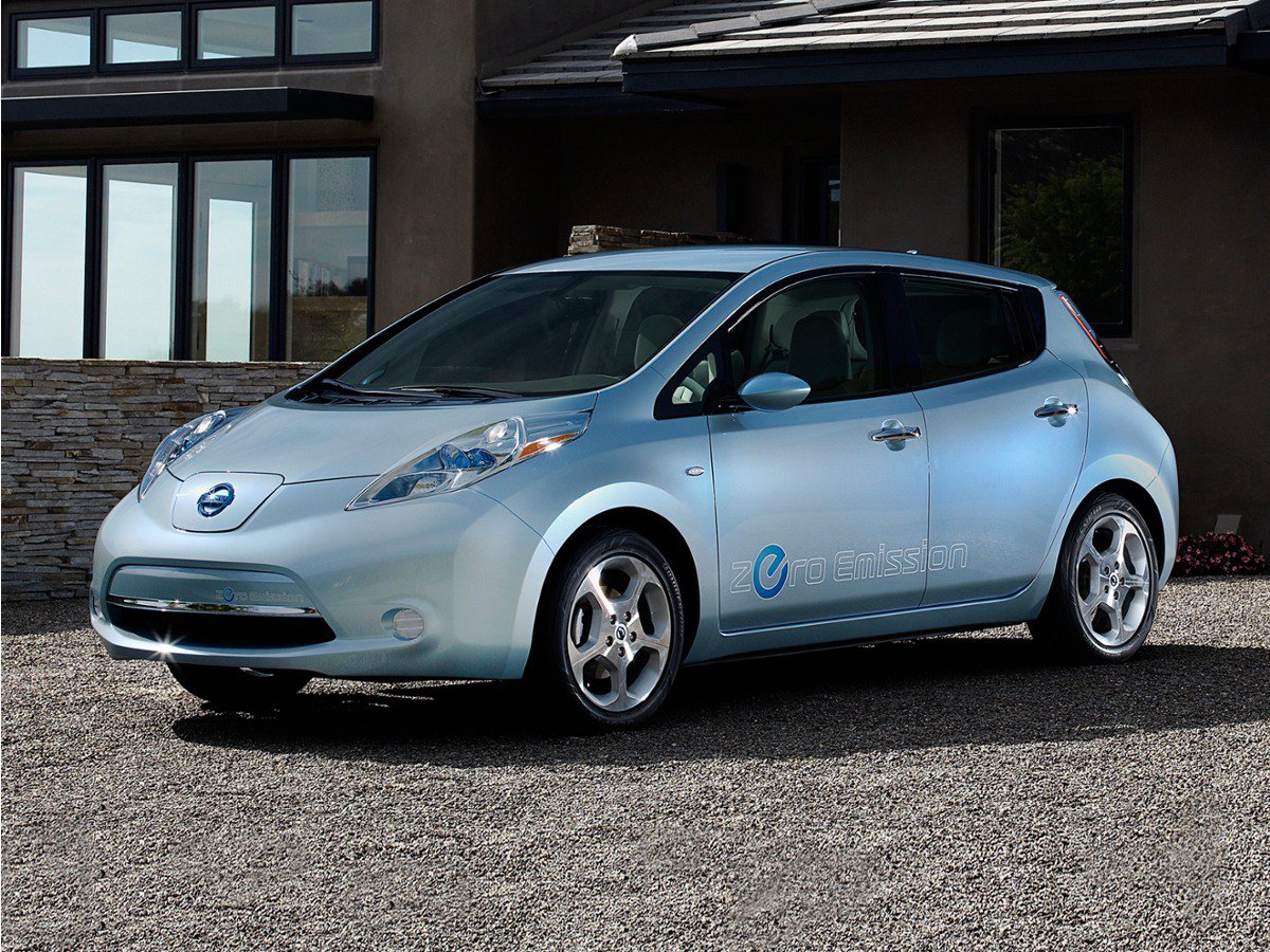 Used 2015 Nissan Leaf SL w/ Premium Package FWD image 1