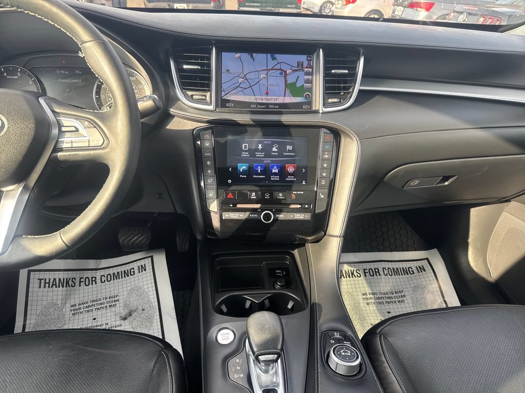 Used 2019 INFINITI QX50 Essential w/ Premium Heat Package AWD/4WD image 18