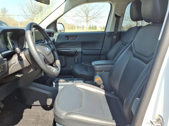 Used 2024 Ford Maverick Lariat w/ Black Appearance Package image 13