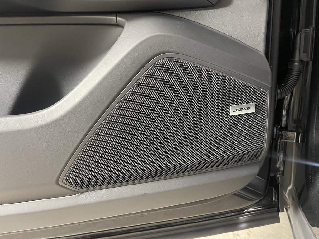 Certified 2025 Porsche Cayenne S image 28