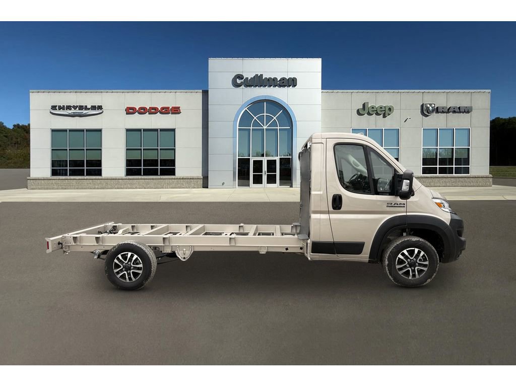 New 2025 RAM ProMaster 3500 w/ Quick Order Package 22G SLT image 2