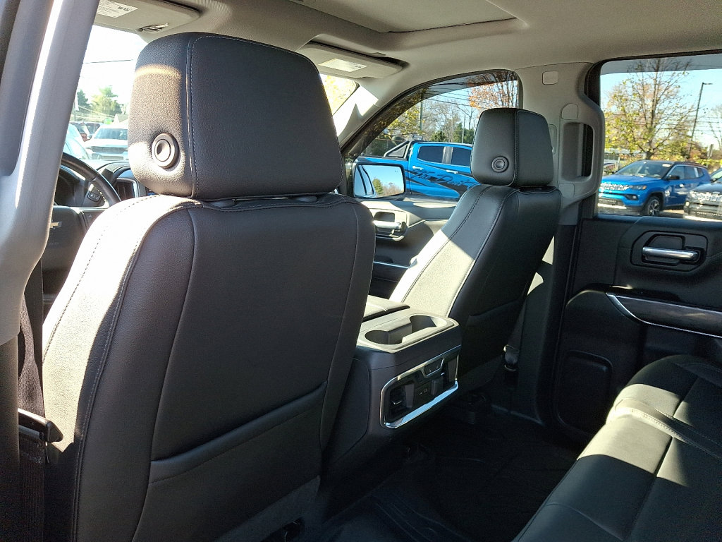 Used 2019 Chevrolet Silverado 1500 LTZ w/ LTZ Premium Package image 21