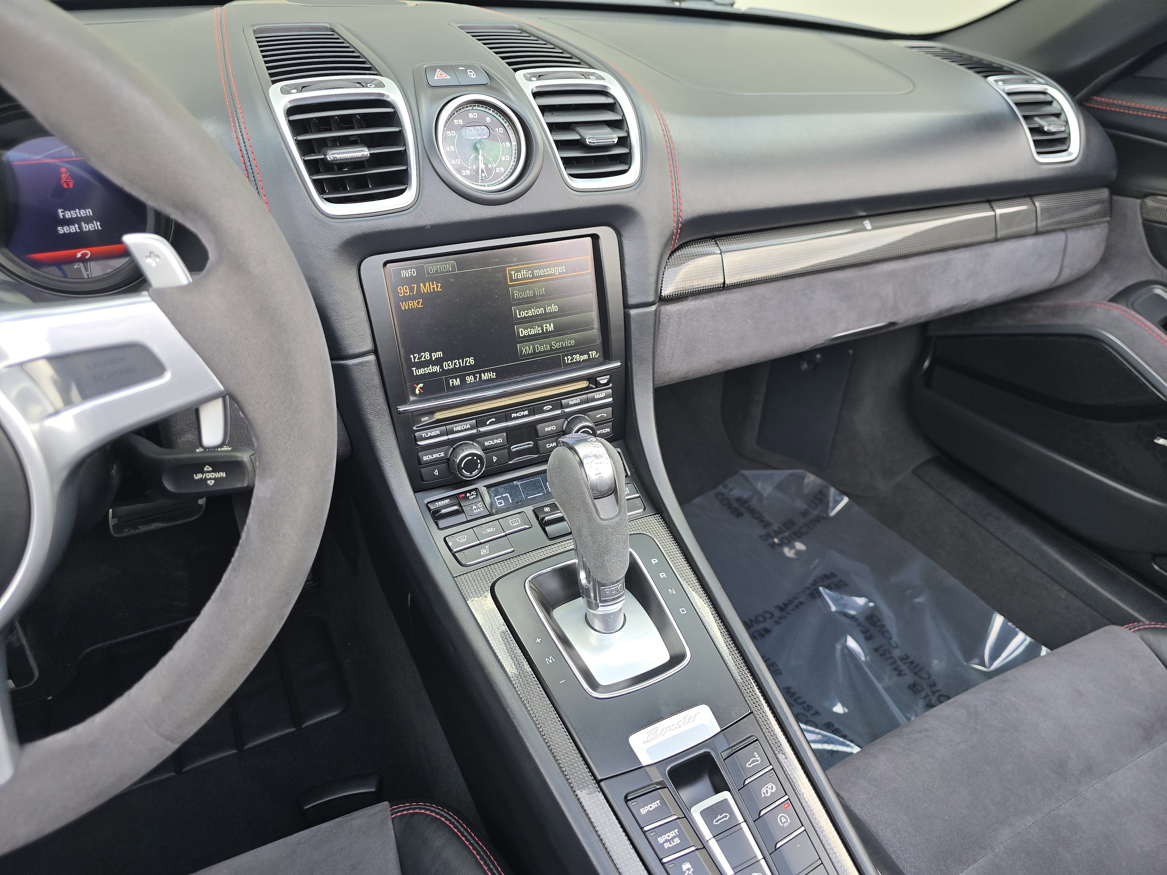 Used 2015 Porsche Boxster GTS image 18