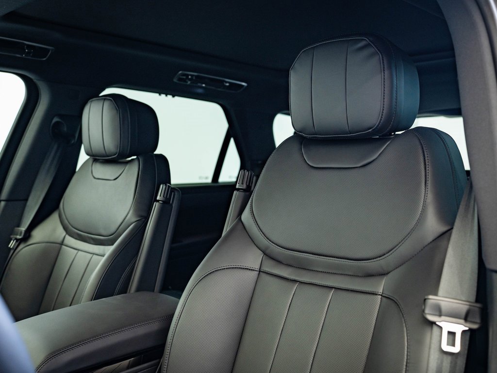 New 2026 Land Rover Range Rover Sport Dynamic SE image 21