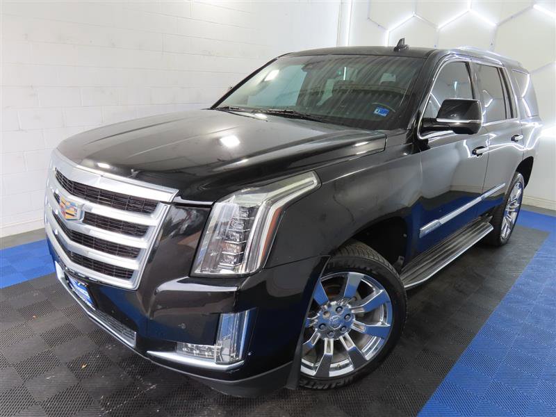 Used 2016 Cadillac Escalade Luxury RWD image 4