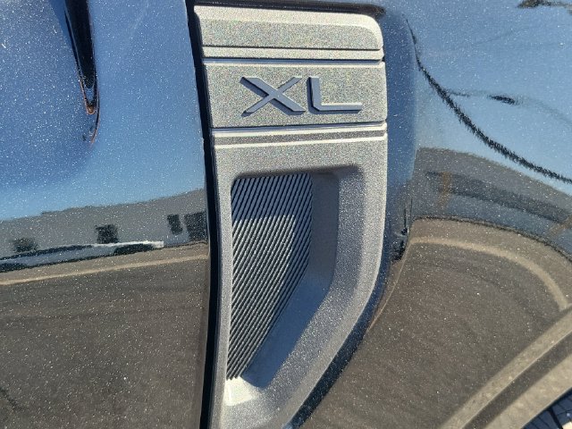 Used 2025 Ford Maverick XL FWD image 7