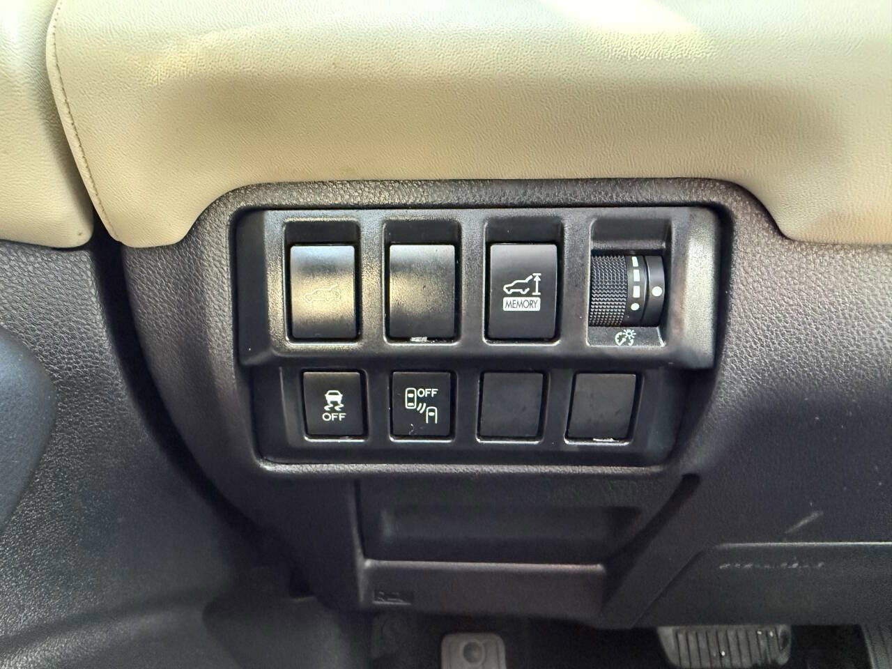 Used 2019 Subaru Ascent Limited image 26