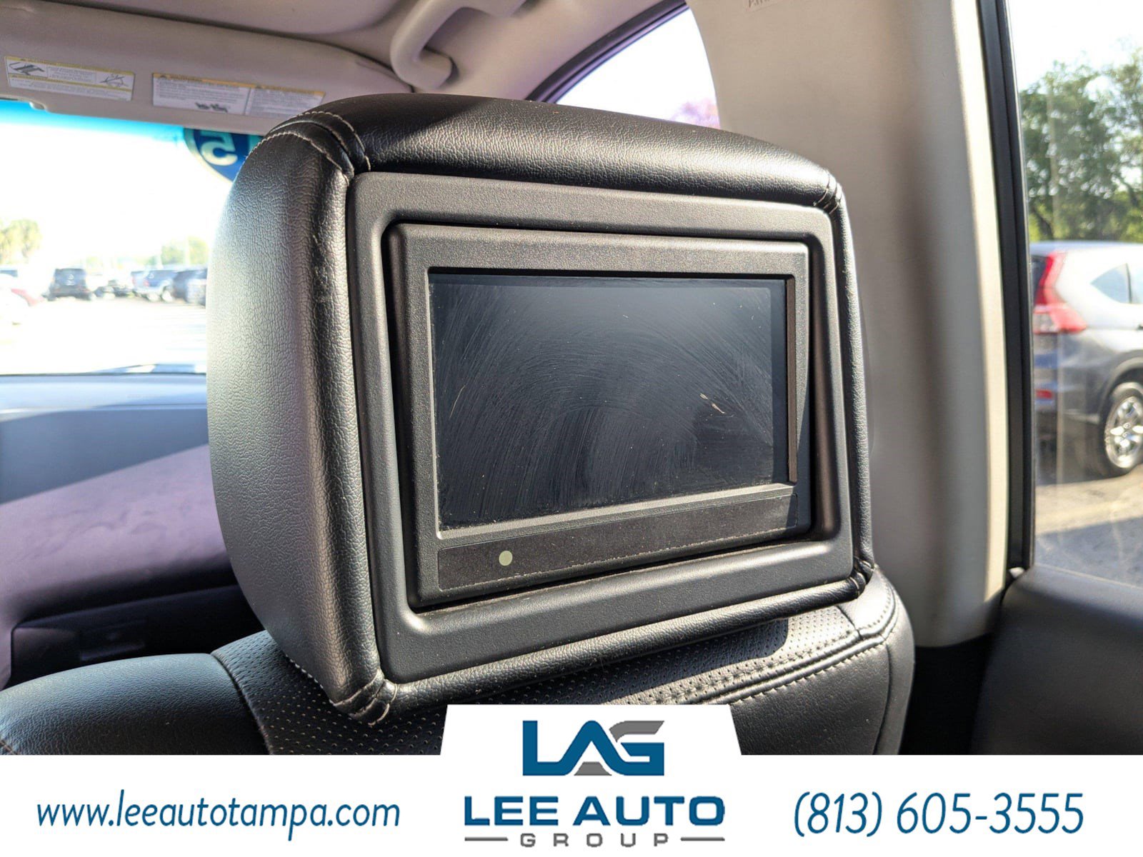 Used 2015 Nissan Pathfinder Platinum w/ Family Entertainment Package image 16