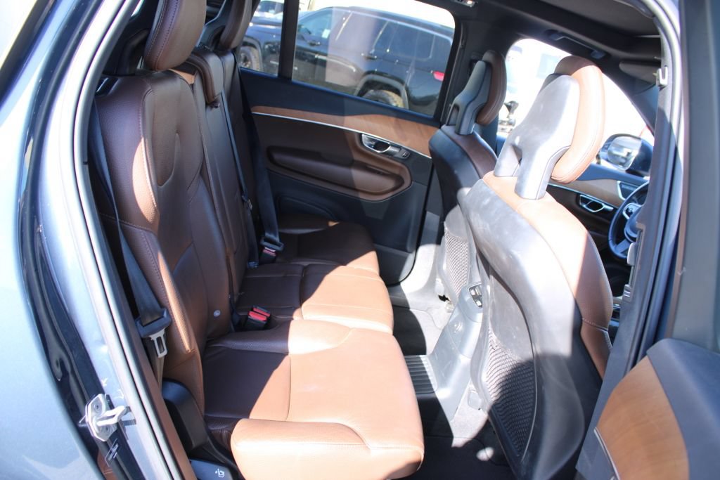 Used 2022 Volvo XC90 T8 Inscription Expression AWD/4WD image 13