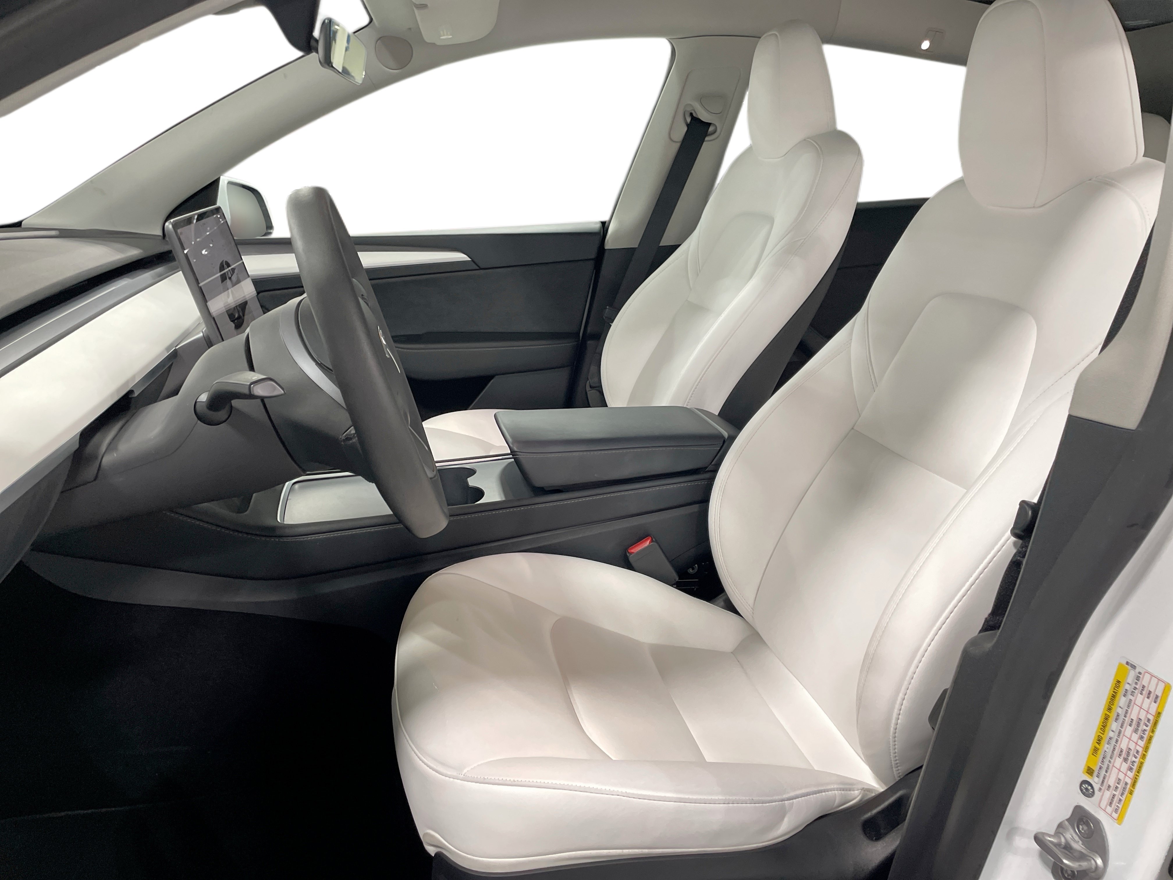 Certified 2023 Tesla Model Y Long Range AWD/4WD image 9