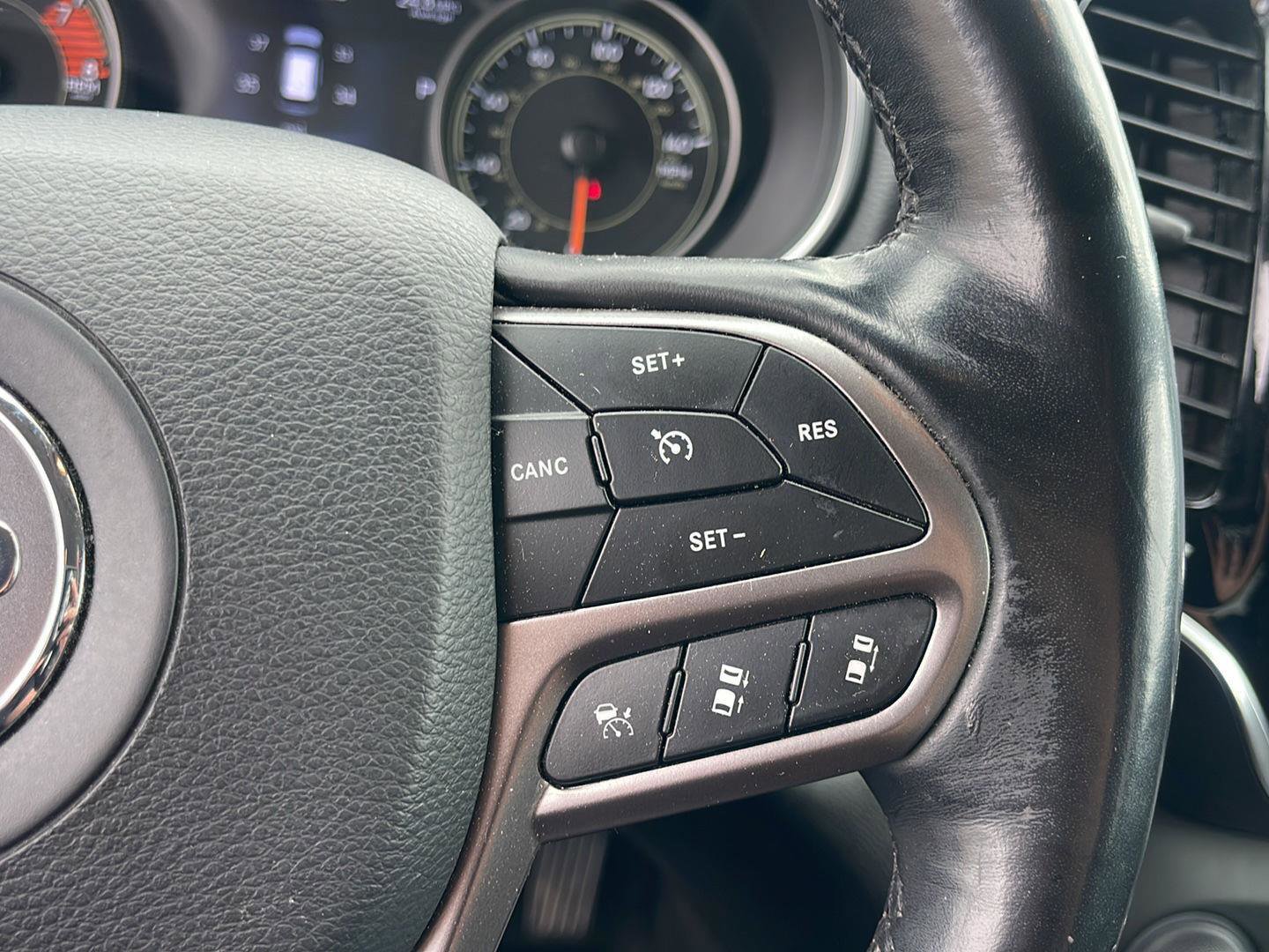 Used 2021 Jeep Cherokee Limited w/ Elite Package image 16