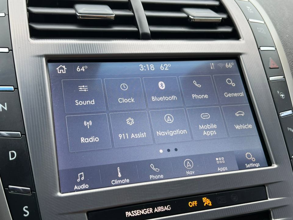 Used 2020 Lincoln MKZ Reserve w/ Monochromatic Package AWD/4WD image 21