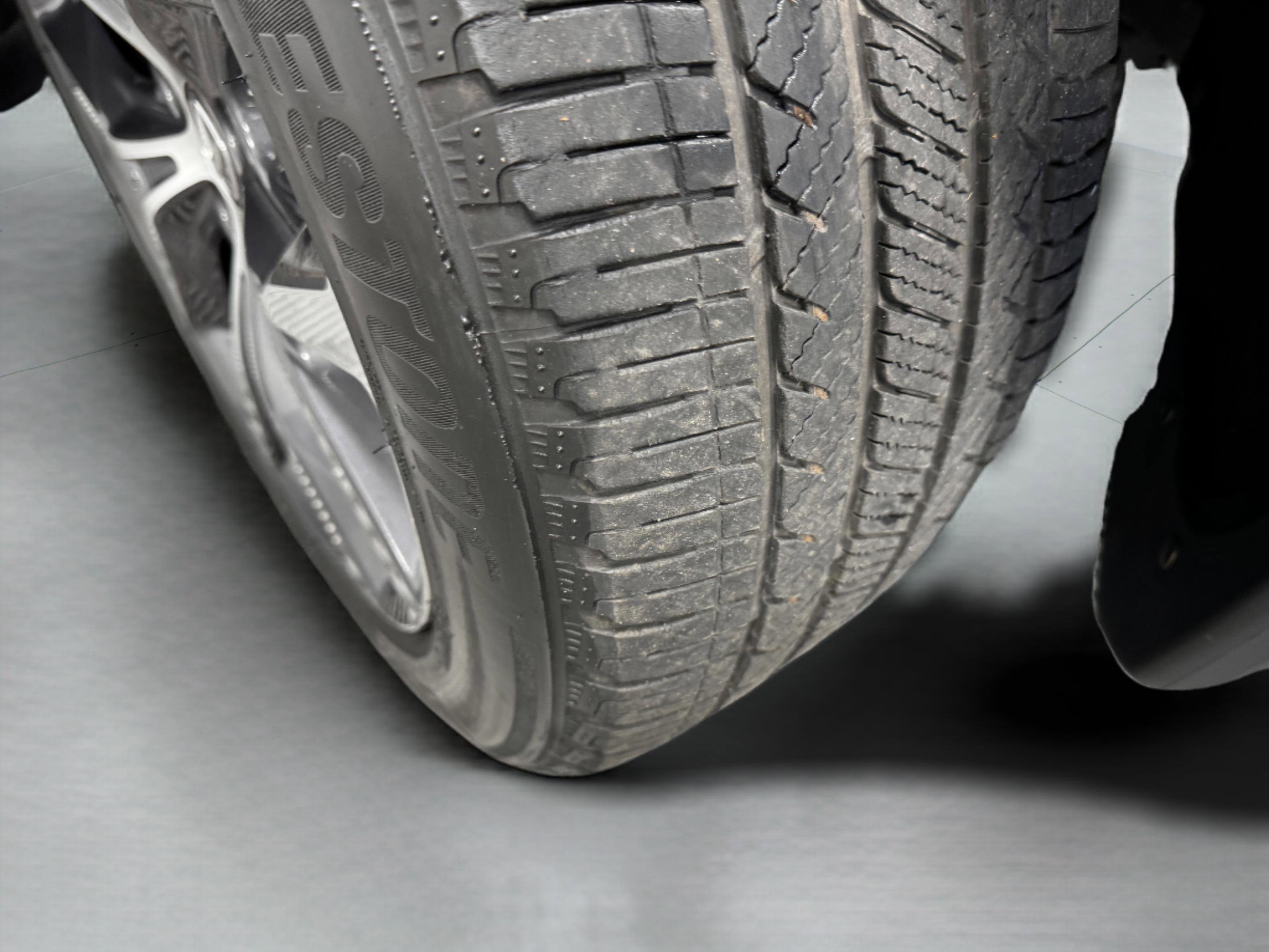 Certified 2023 Acura MDX FWD w/ Technology Package image 47