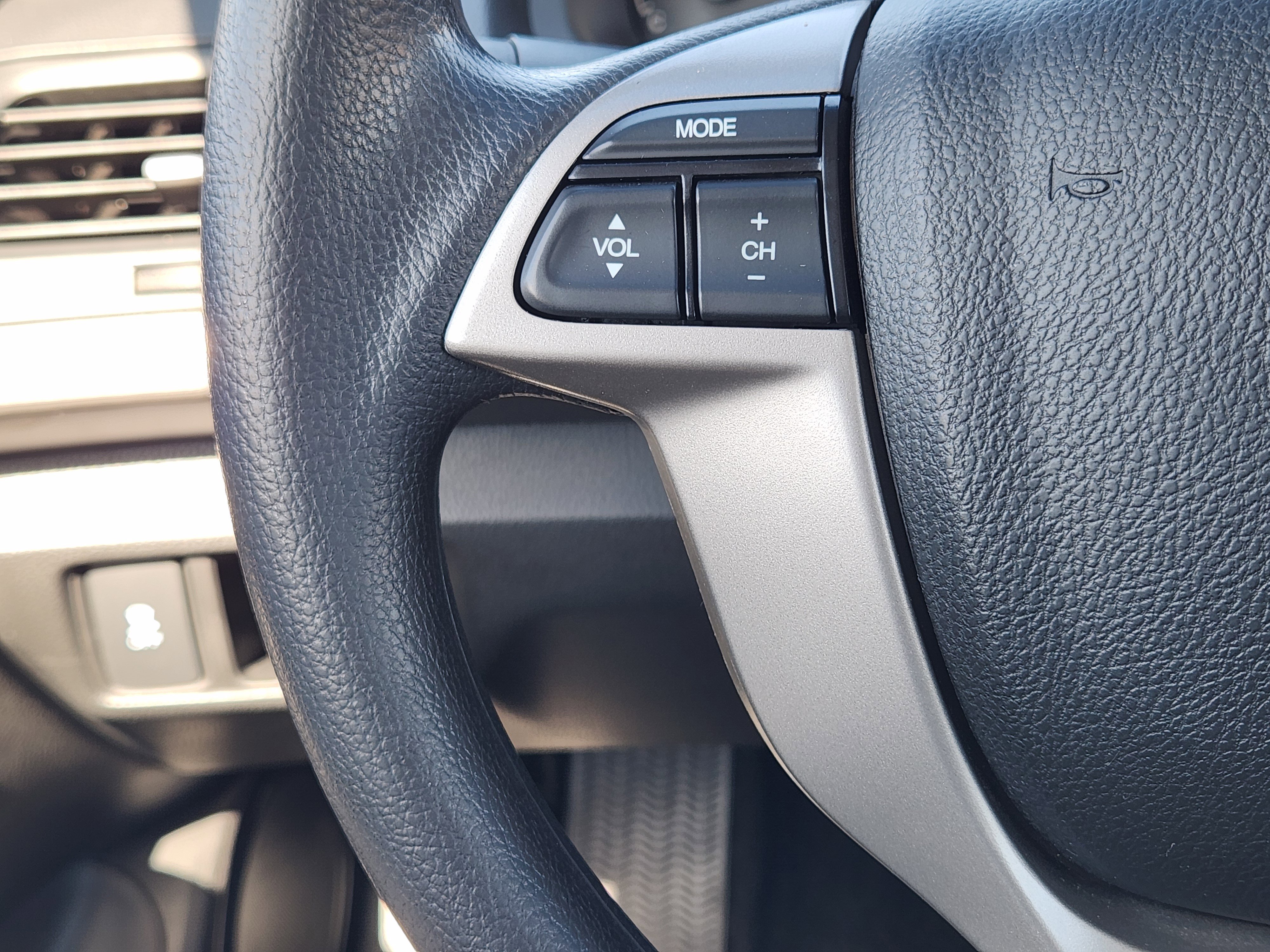 Used 2012 Honda Accord LX-S image 28