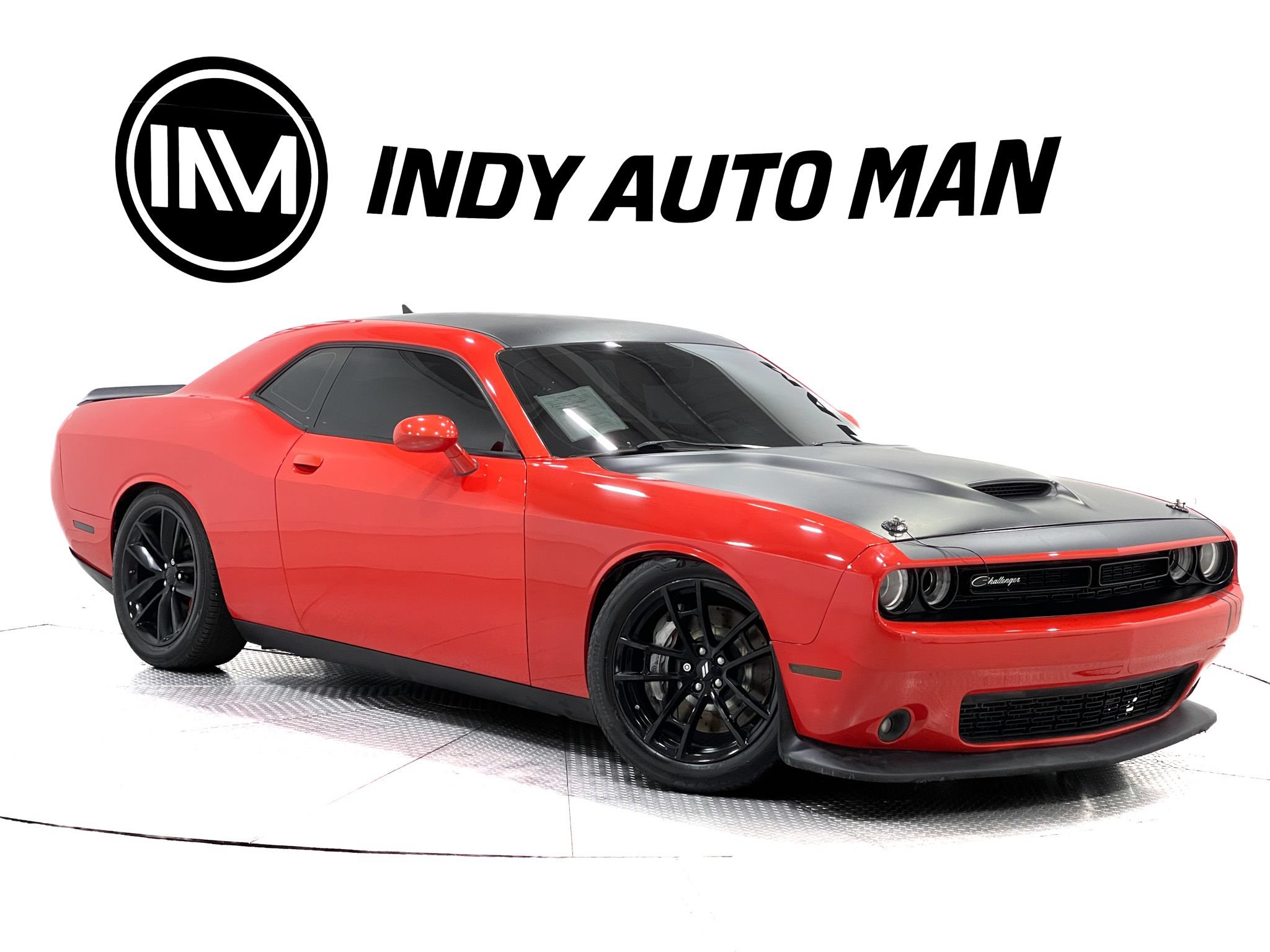 Used 2018 Dodge Challenger T/A RWD image 2